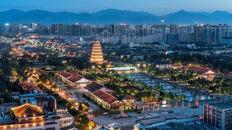 西安土地市场的“大富翁”游戏