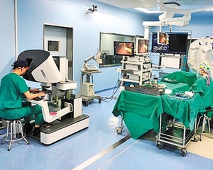 国产腹腔机器人产品研发获突破