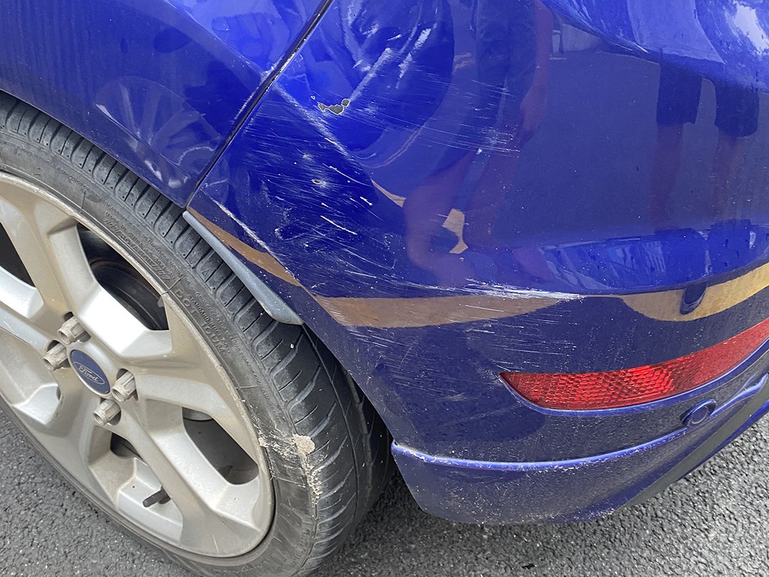 十来万就能买跑车？买之前先看看修不修得起！