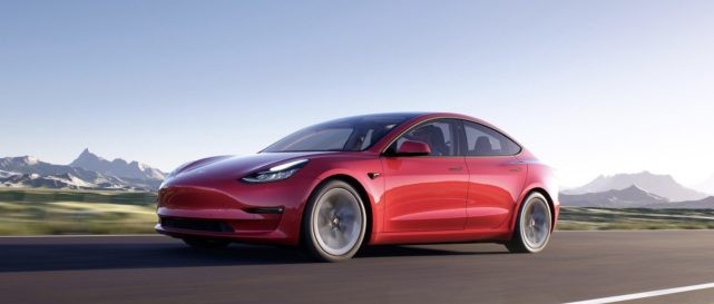 国产Model3将出口欧洲十余国家搭载宁德时代磷酸铁锂电池
