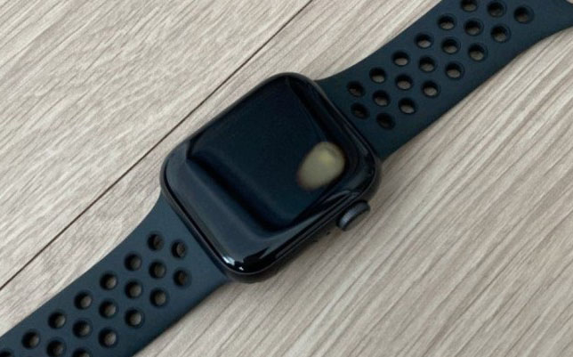 Apple Watch SE 韩国被曝过热问题 甚至有人手腕被烫伤