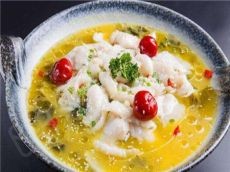 周渝食惦酸菜鱼智慧之选少 可经营 品牌知名度高