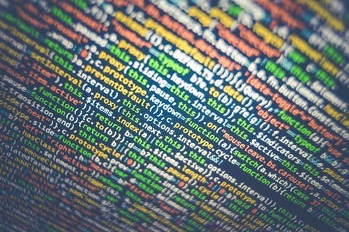 营收同比再度下滑，“百岁老人”IBM靠分拆能否焕发活力？
