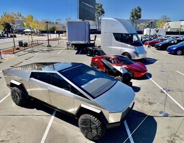 车圈｜特斯拉或将推出下一代V4超级充电桩峰值功率高达350kW