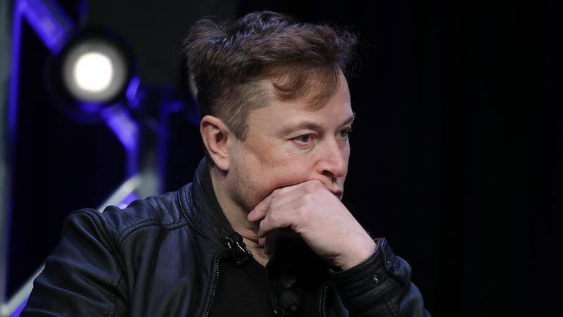 发射的卫星有3%成了太空垃圾，马斯克该咋办？