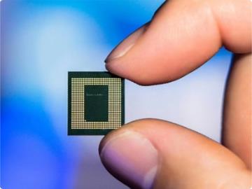 曝 OPPO 新机正测试高通骁龙 865 高频版：主频约 3.2GHz