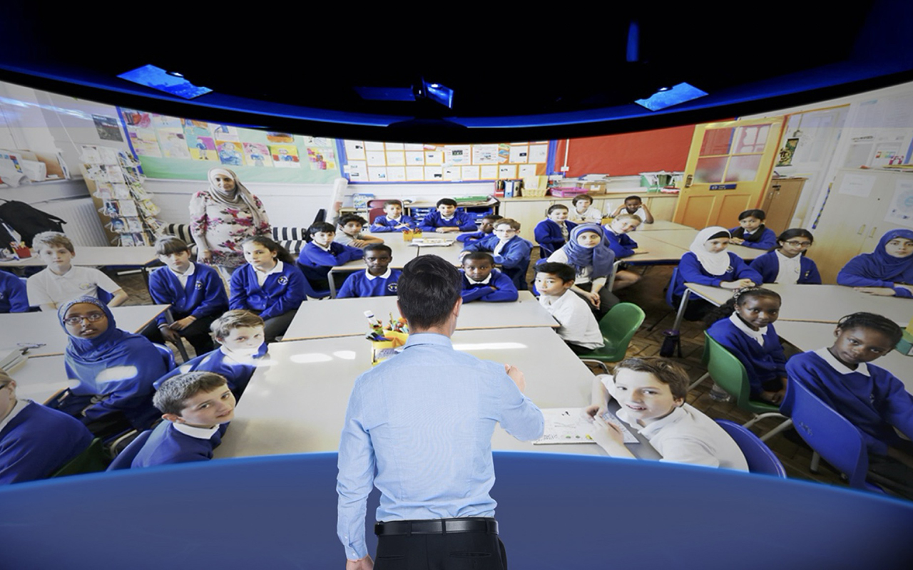 联想展示未来教室：融合AR/VR、AI、边缘计算、5G