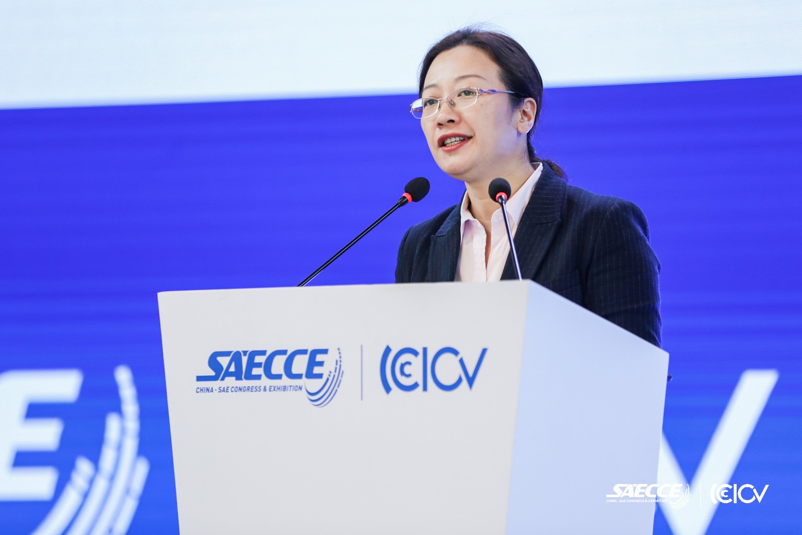 SAECCE2020|中国汽研雷剑梅：融合EMC性能管控的汽车电气系统架构开发
