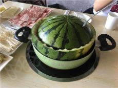 呱呱呷鲜瓜火锅成功占领市场 投资费用你知道需要多少钱吗