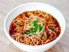 周波波小面快速收回成本 你知道开一家这样的店铺需要多少钱吗