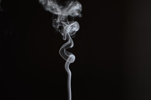 电子烟寻找救命稻草