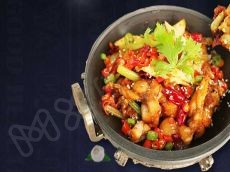 老酒碗焖锅焖菜传统方式 一个让人印象深刻的品牌