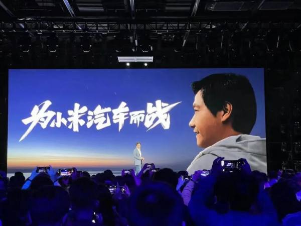 为小米汽车而战，雷军到底是All In豪赌还是资本新故事？