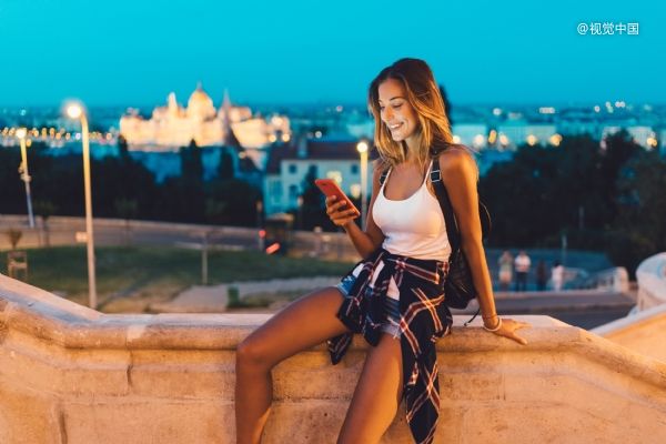 400亿美元的诱惑，Youtube、Facebook、亚马逊加速杀入游戏直播
