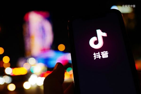 在抖音上「买买买」，「兴趣电商」会是阿里的头号劲敌吗？