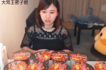 “大胃王”消失的8个月