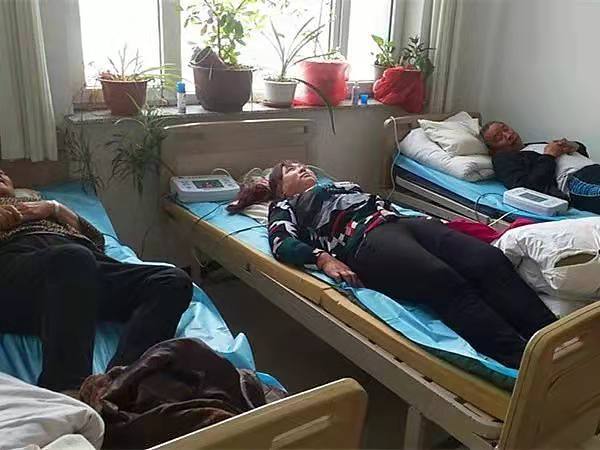 广舒美康-基层卫生院、中医馆、国医馆期望的设备-广舒美康中药热透多功能治疗仪