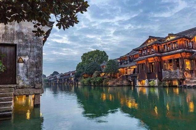 加盟旅游公司怎么开店 总店招加盟商吗