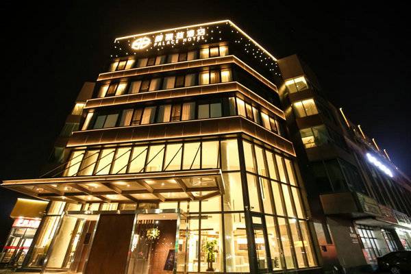 创业半生再出发，宏昆酒店集团创始人陈芳先生的视野与初心