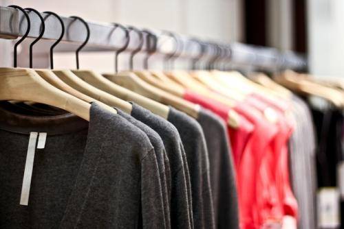 服装行业群像“两线融合”：服装业的转型之惑