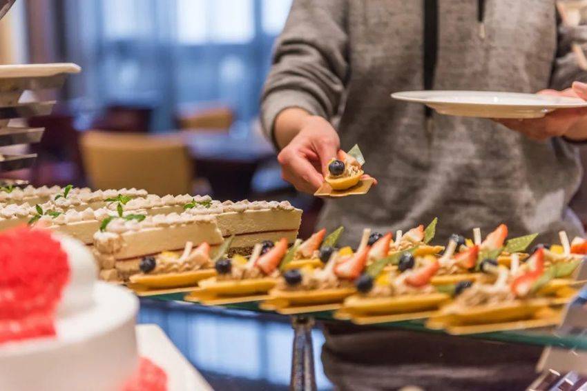 圆通跨界投资餐饮公司，扩大业务范围？