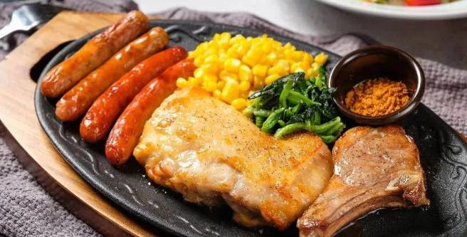 回顾2023Q3热点消费类目：预制菜市场份额高速增长