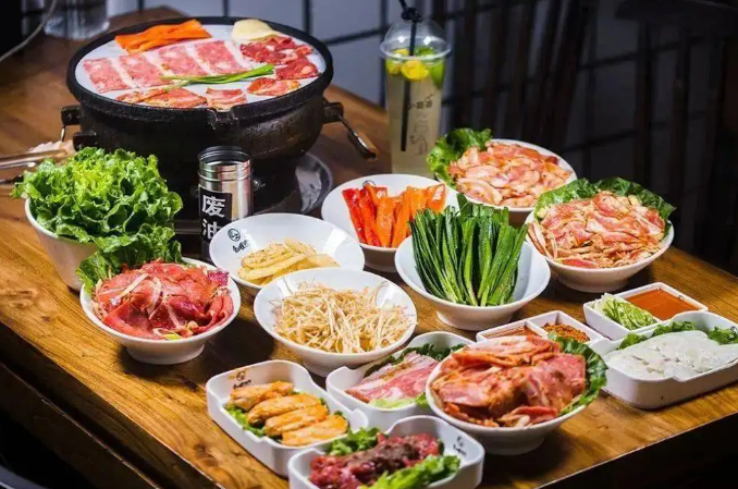 么哩烤肉加盟指南：费用解析与品牌优势全揭秘